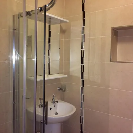 Hillcrest בית נופש