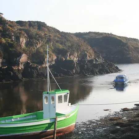 Hillcrest בית נופש *